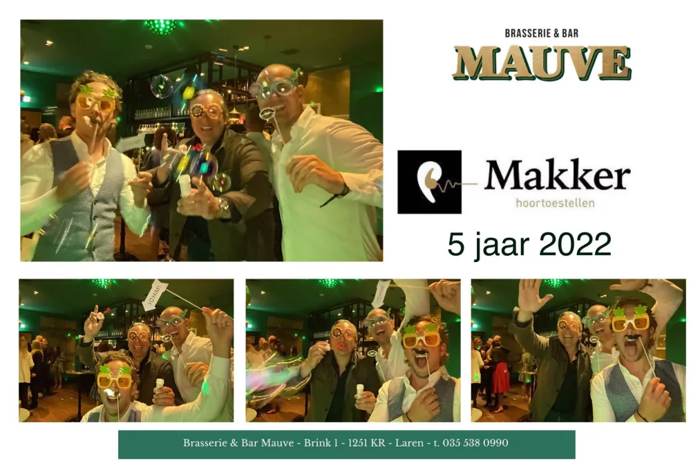 Ansichtkaart van het vijfjarig jubileum van Audicien Makker bij Mauve, met drie foto's en het logo van Makker